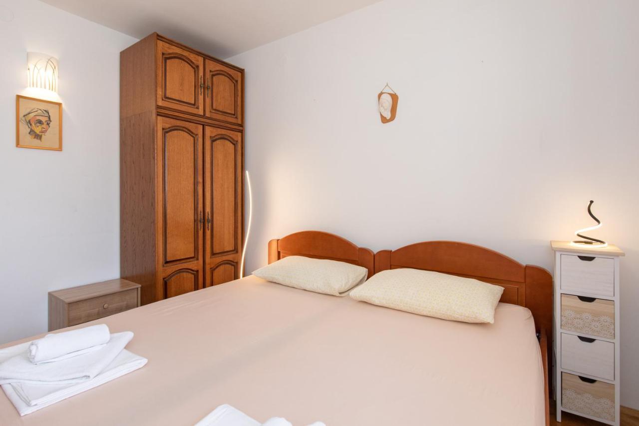 Apartment Valkovic Baška Екстериор снимка