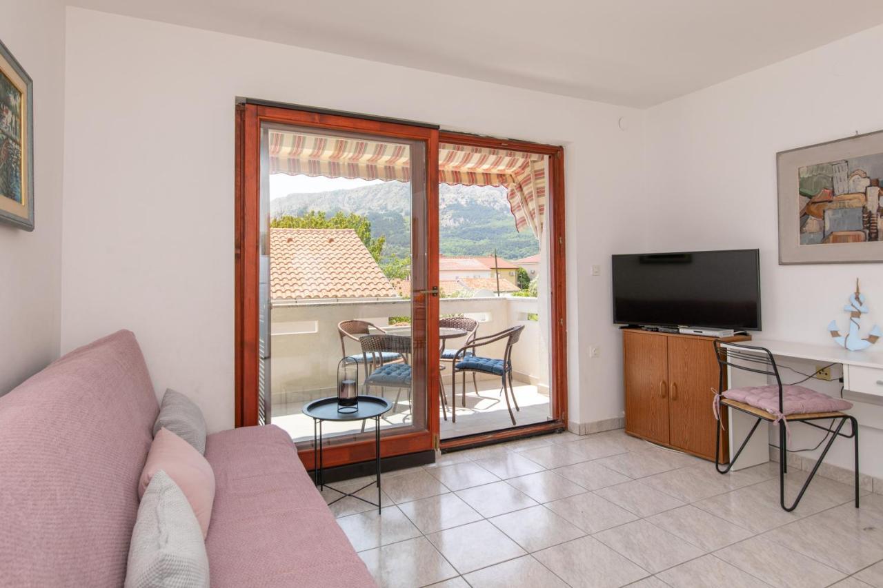 Apartment Valkovic Baška Екстериор снимка