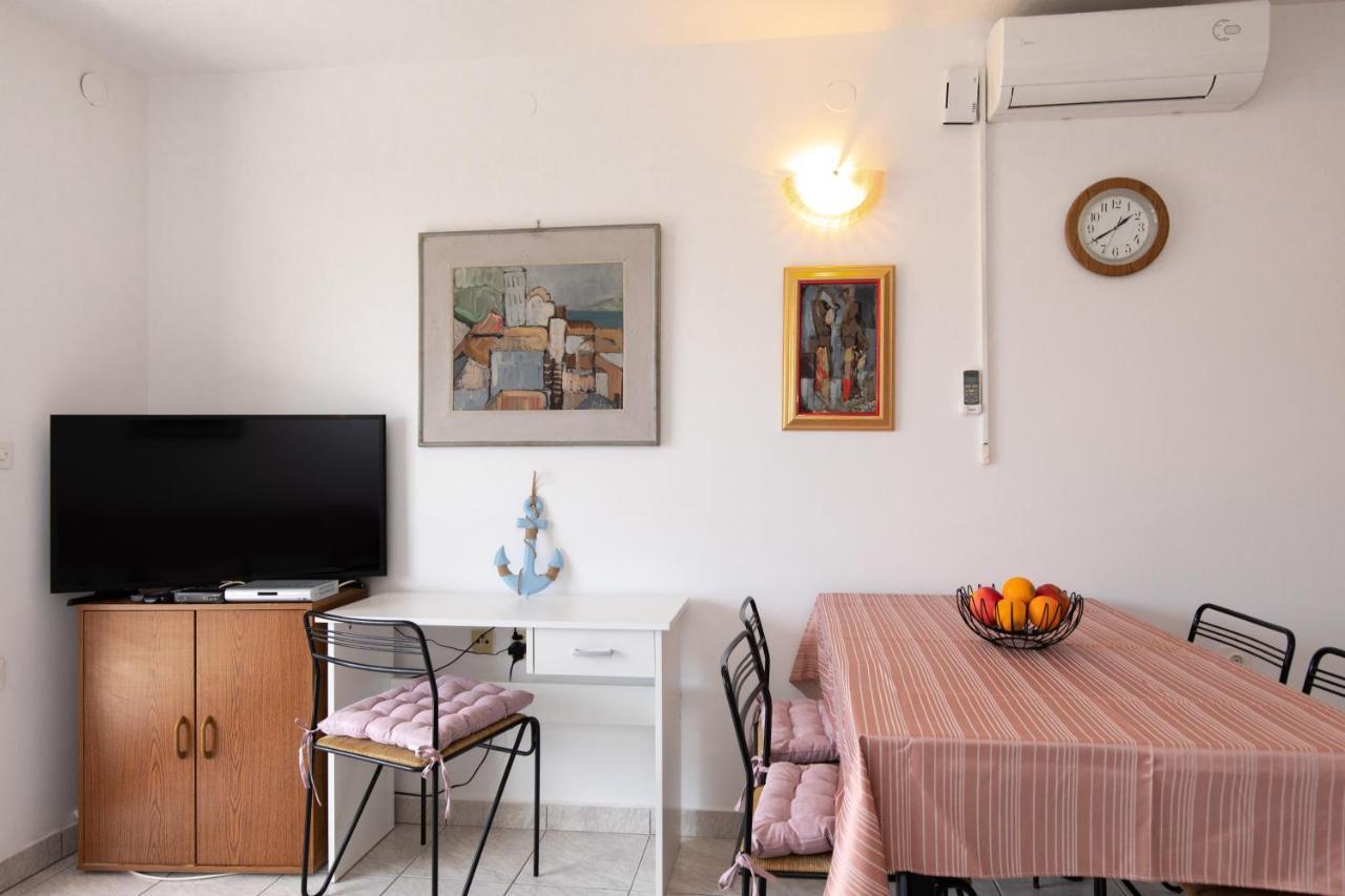 Apartment Valkovic Baška Екстериор снимка